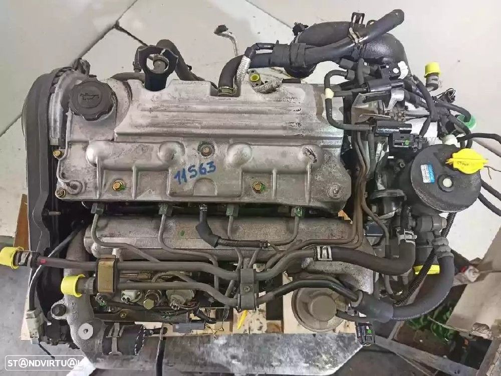 MOTOR COMPLETO MAZDA 626 V HATCHBACK 2001 -RF - 4