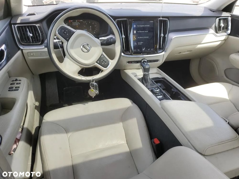 Volvo S60 - 8