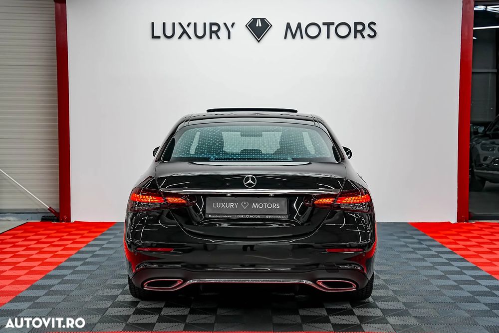 Mercedes-Benz E 300 d 4MATIC MHEV - 10