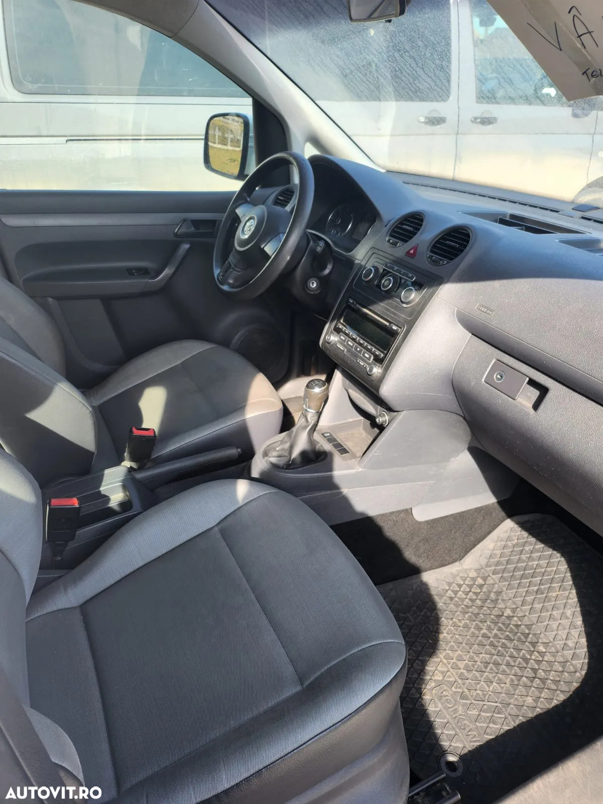 Volkswagen Caddy - 6
