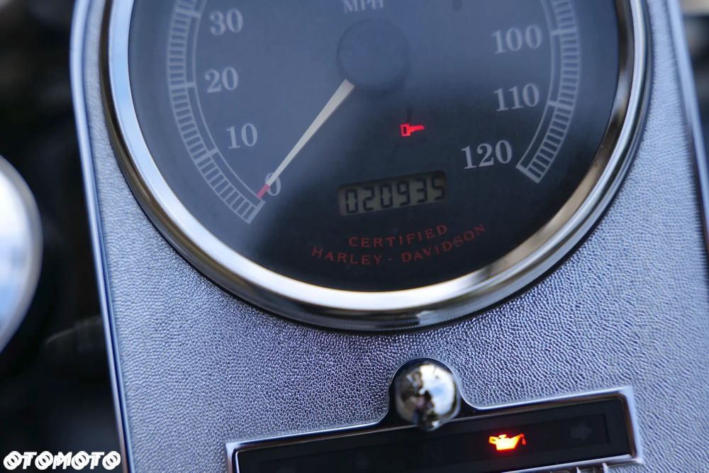 Harley-Davidson Touring Road King - 22