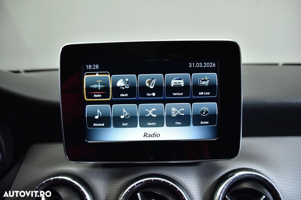 Mercedes-Benz CLA 200 - 22