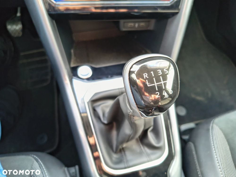 Volkswagen T-Roc 1.5 TSI Style - 8