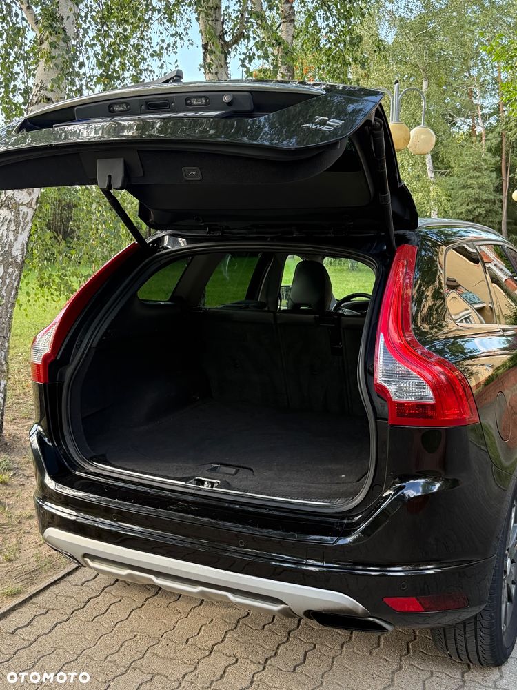 Volvo XC 60 T5 AWD Momentum - 20