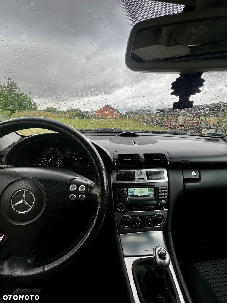 Mercedes-Benz Klasa C 200 Kompressor Sportcoupe - 6