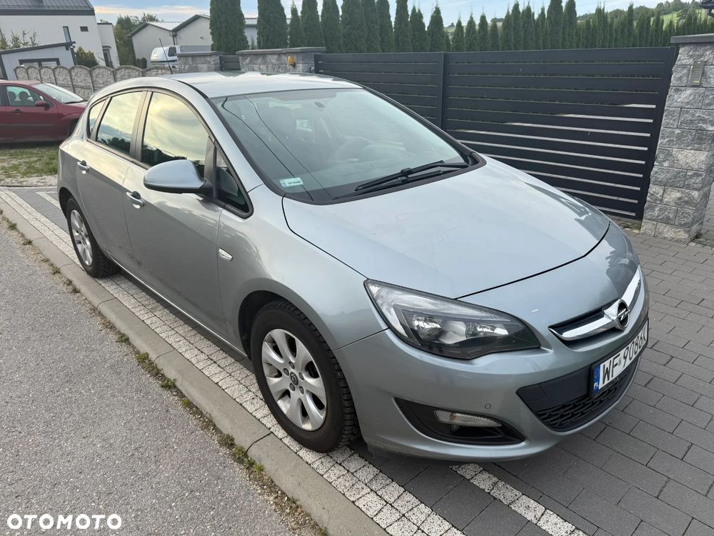 Opel Astra 1.6 CDTI Cosmo - 1