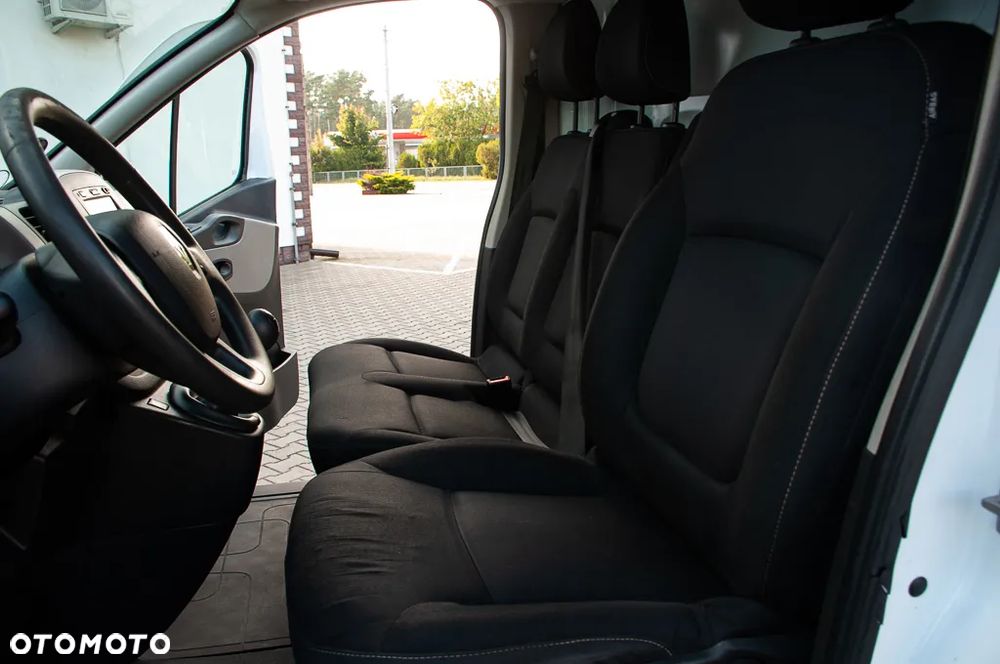 Renault Trafic - 10