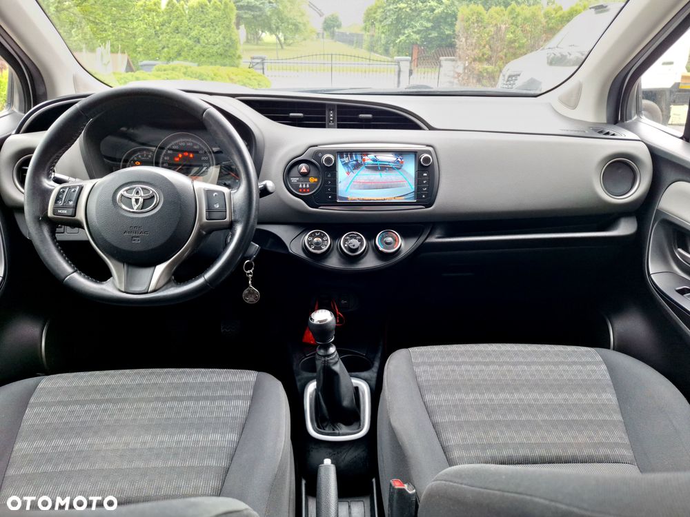 Toyota Yaris - 5