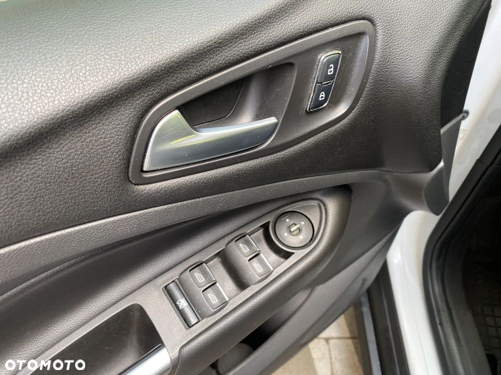 Ford C-MAX - 15