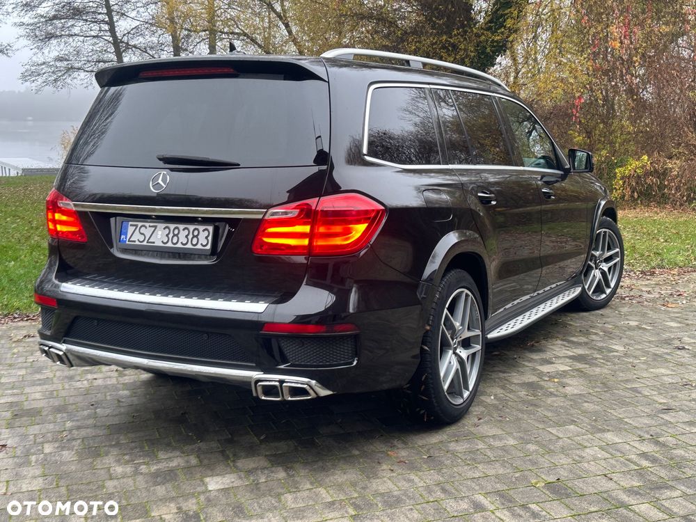 Mercedes-Benz GL 350 BlueTEC 4Matic 7G-TRONIC - 7