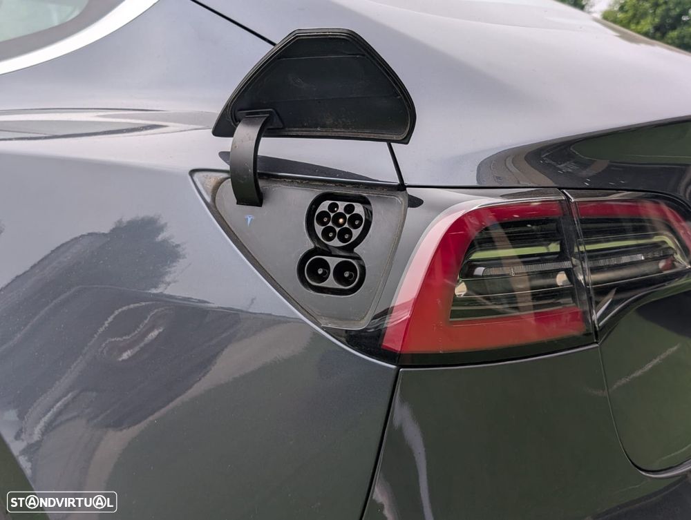 Tesla Model 3 Premium Long Range AWD Dual Motor - 10