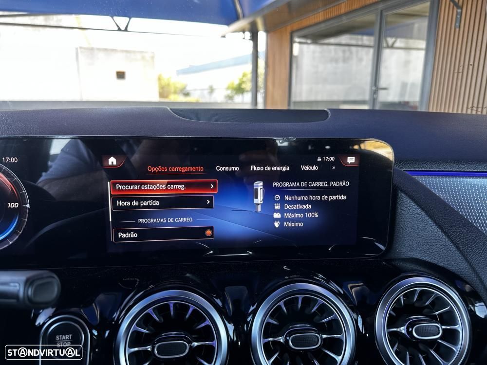 Mercedes-Benz EQA 250+ Progressive - 28