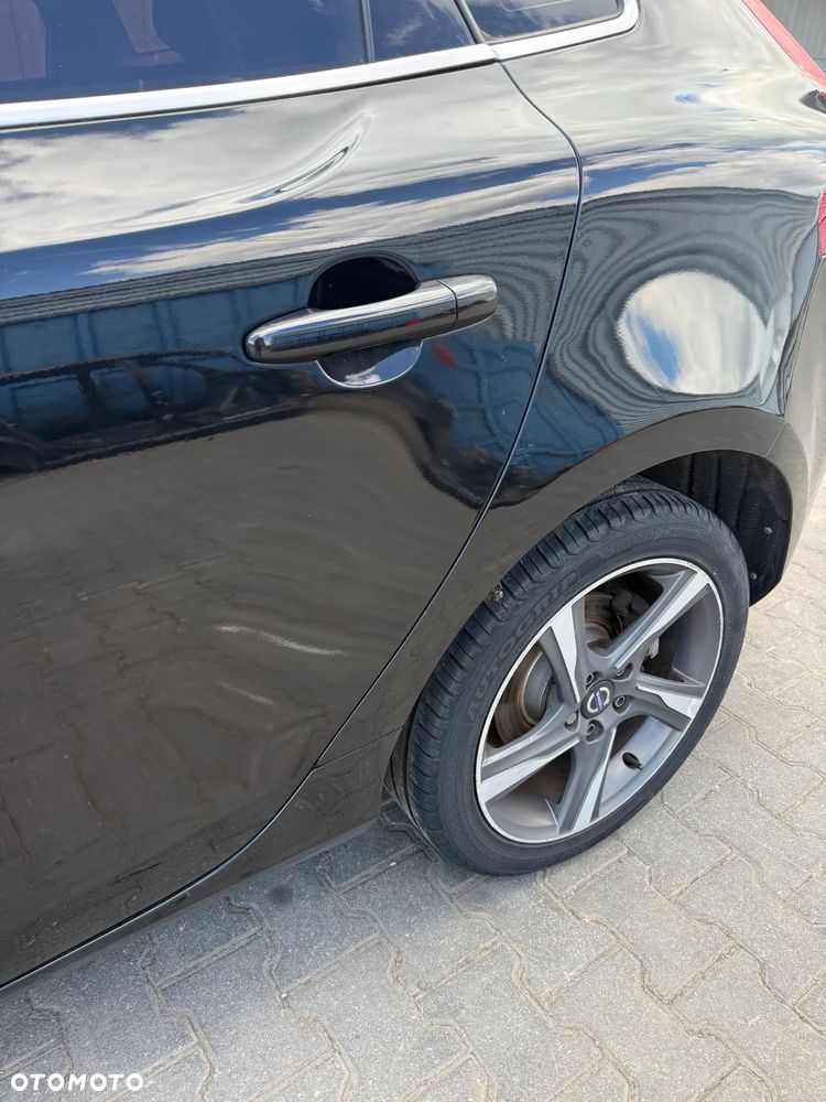 VOLVO V40 II 2014 ROK 717-46 DRZWI LEWE TYLNE W KOLOR - 3