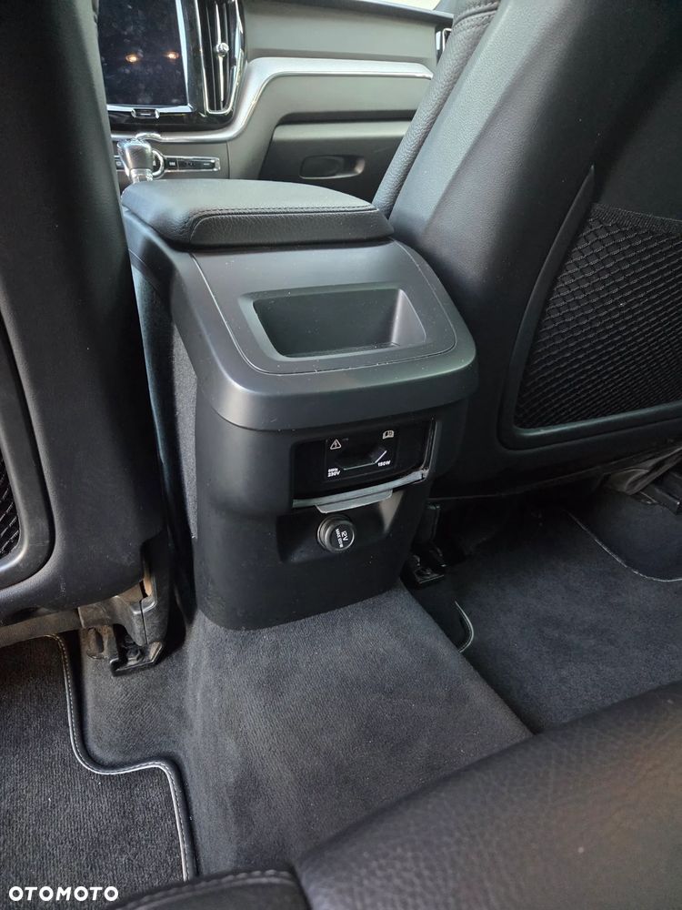 Volvo XC 60 - 19