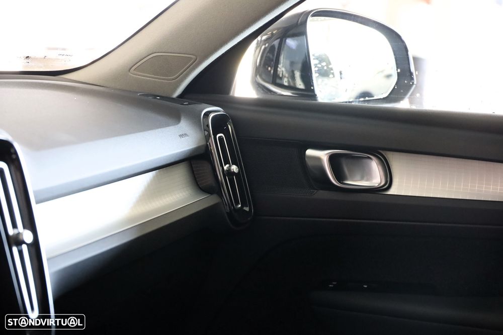 Volvo XC 40 1.5 T4 PHEV Inscription Expression - 14