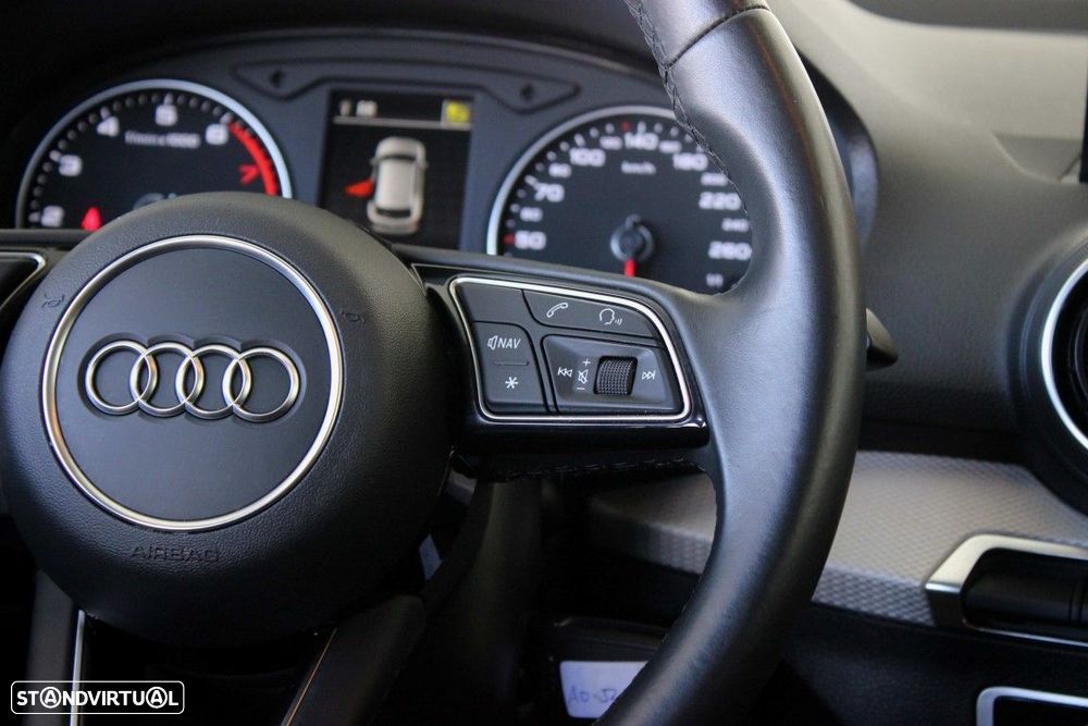 Audi Q2 - 18