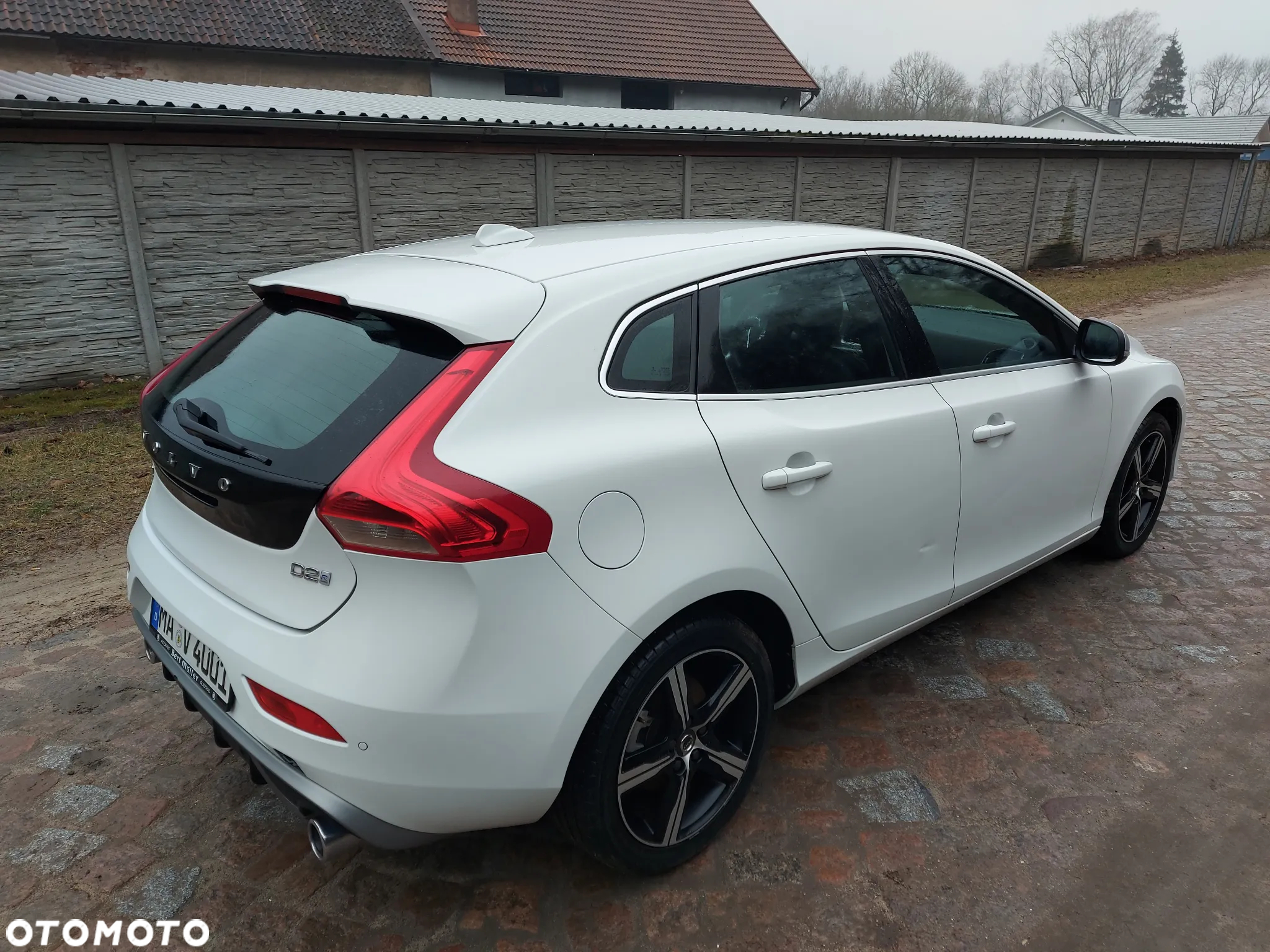Volvo V40 D2 Geartronic RDesign - 5