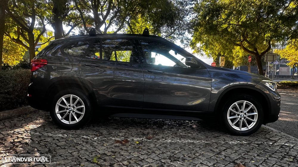 BMW X1 16 d sDrive Line Sport - 5