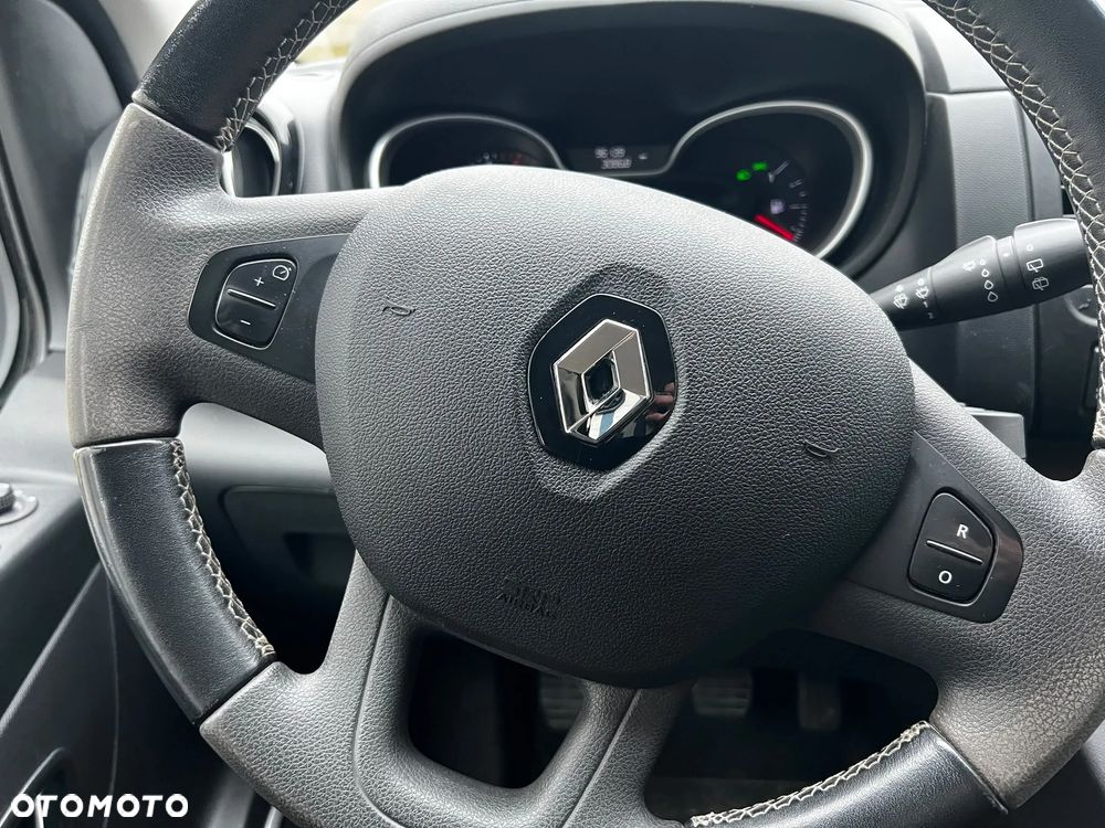 Renault Trafic - 20