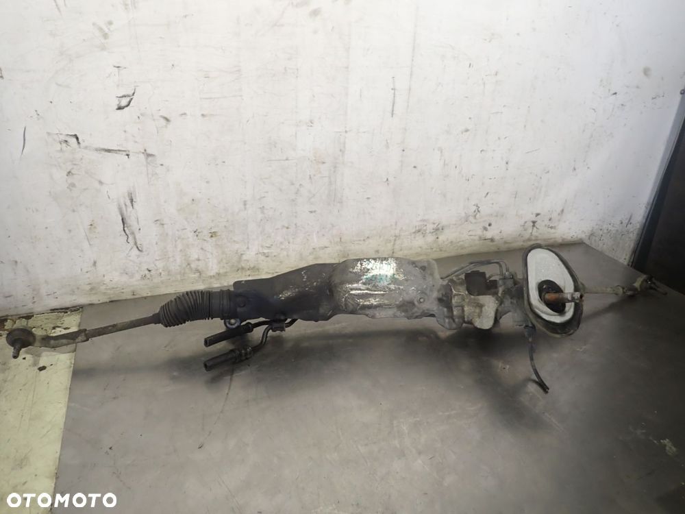 MAGLOWNICA ZE WSPOMAGANIEM FORD FOCUS MK2 - 1