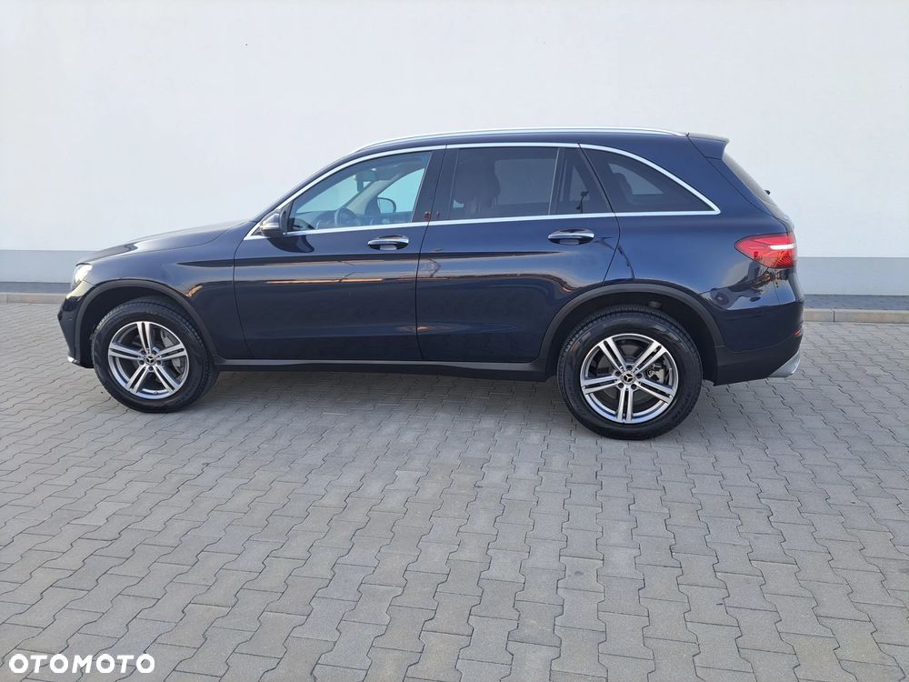 Mercedes-Benz GLC - 15