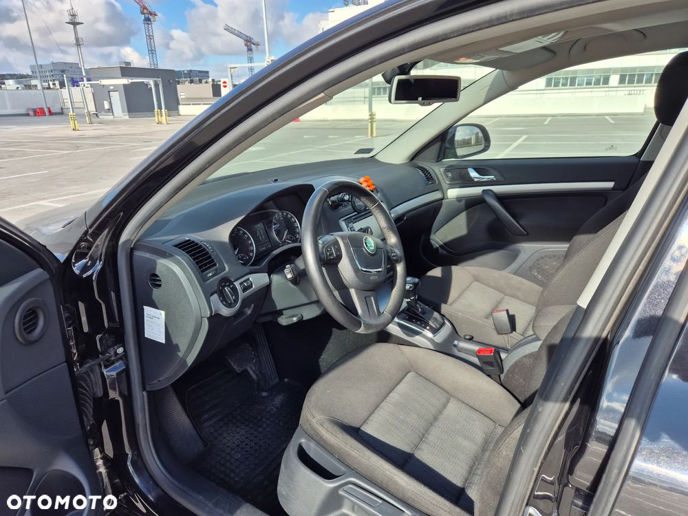 Skoda Octavia 2.0 TDI DPF Elegance DSG - 14