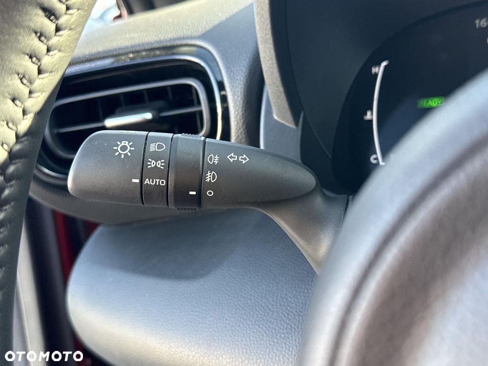 Toyota Yaris Cross Hybrid 1.5 Style - 17