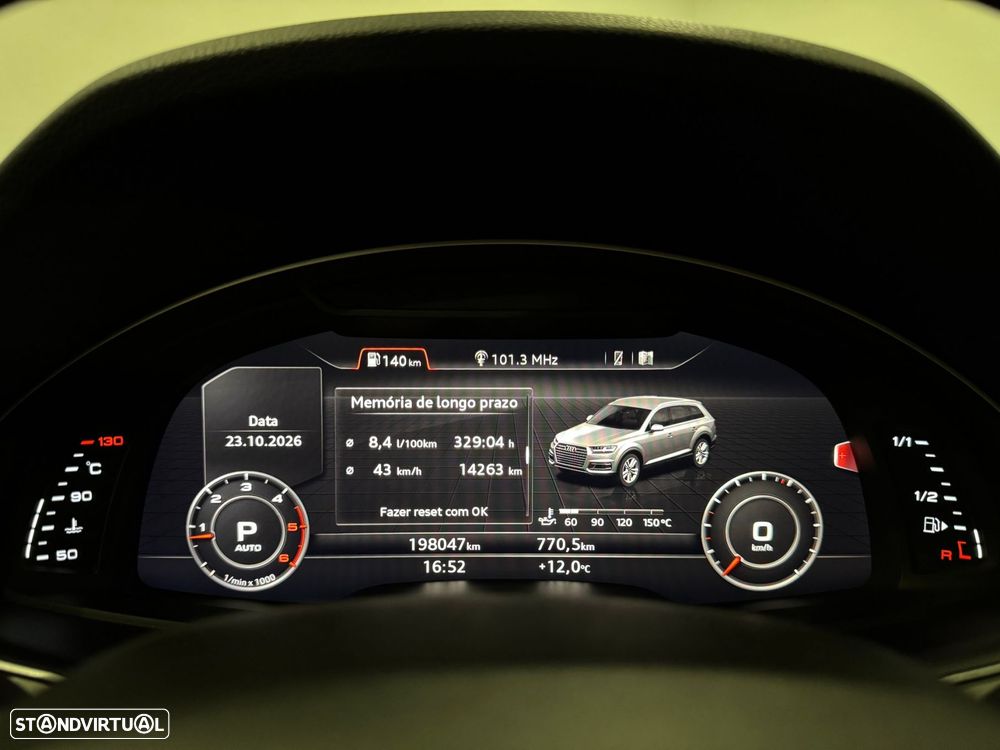 Audi Q7 3.0 TDi quattro Tiptronic 7L - 44