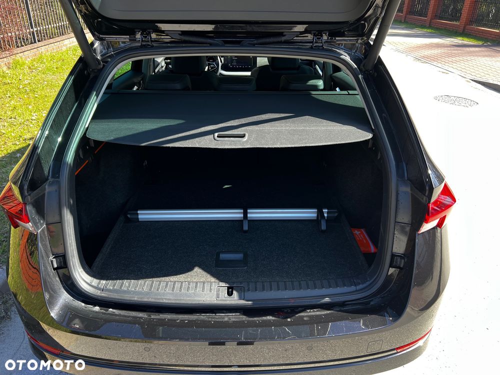 Skoda Octavia 2.0 TDI DSG Sport Edition - 25