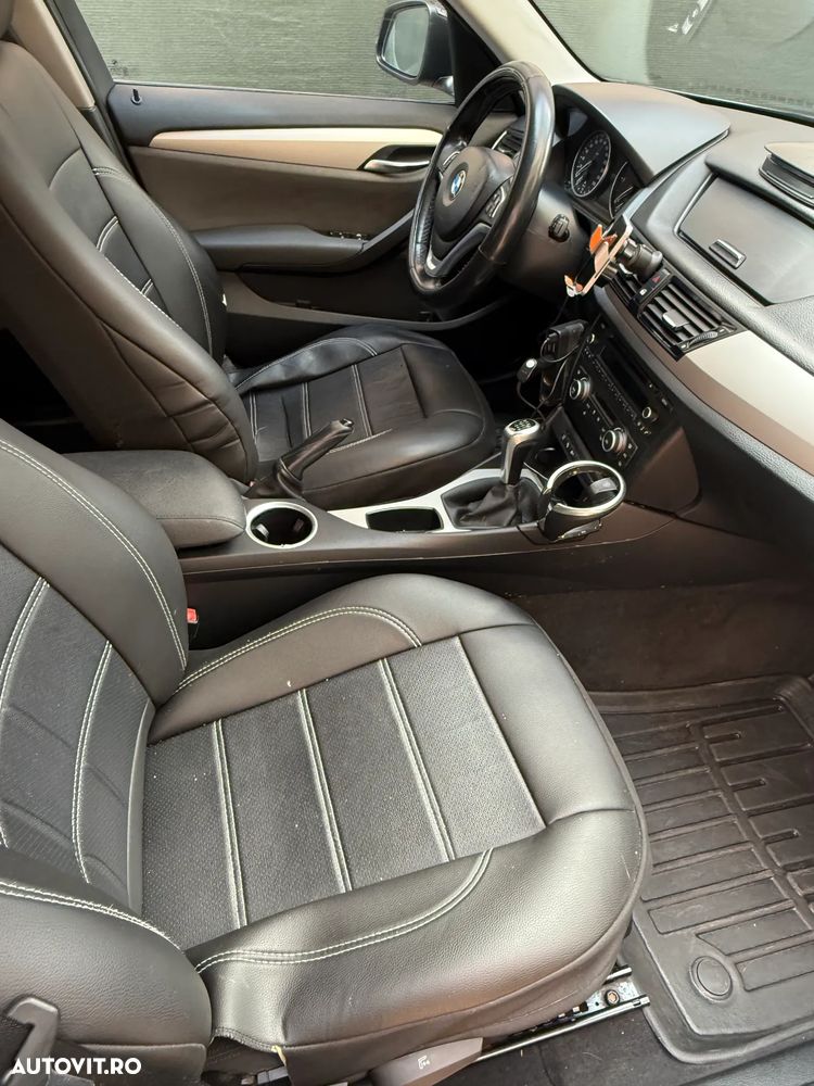 BMW X1 sDrive20d - 10