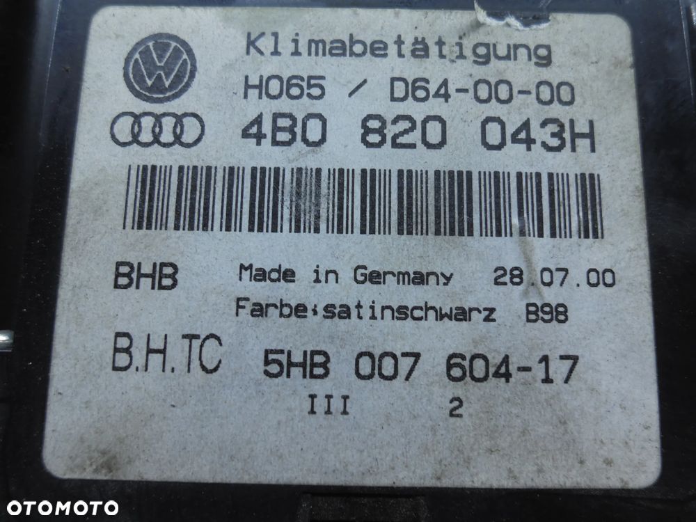PANEL KLIMATYZACJI 4B0820043H AUDI A6 C5 - 2