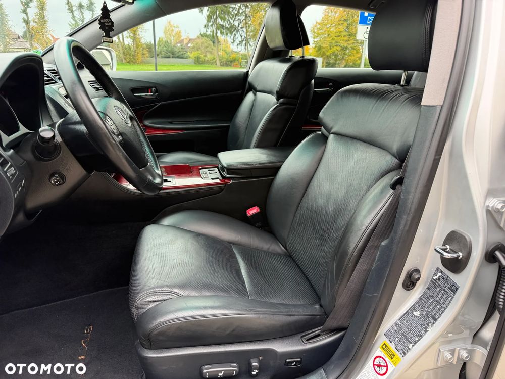 Lexus GS - 12