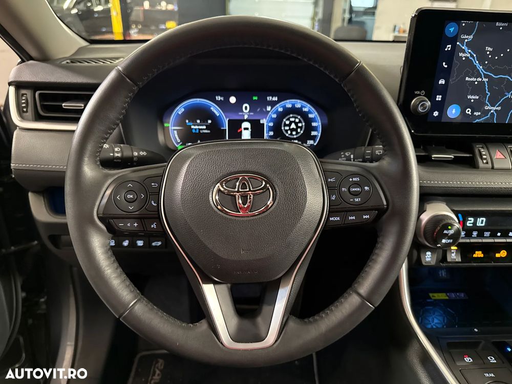 Toyota RAV4 - 17