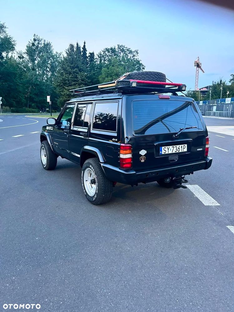 Jeep Cherokee 4.0 - 4