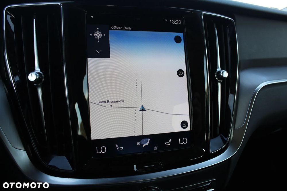 Volvo V60 D3 Geartronic Momentum Pro - 16