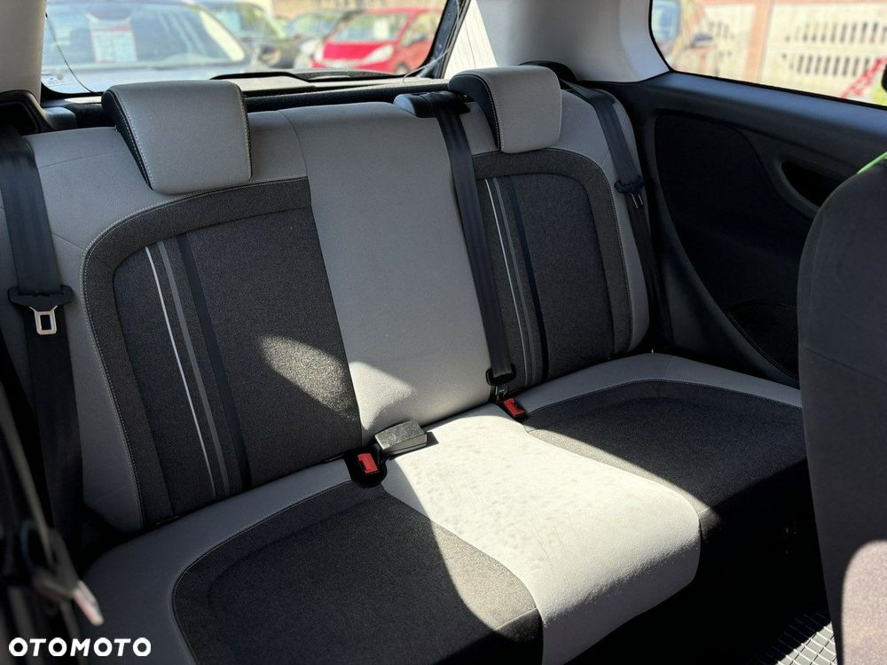 Fiat Grande Punto - 26