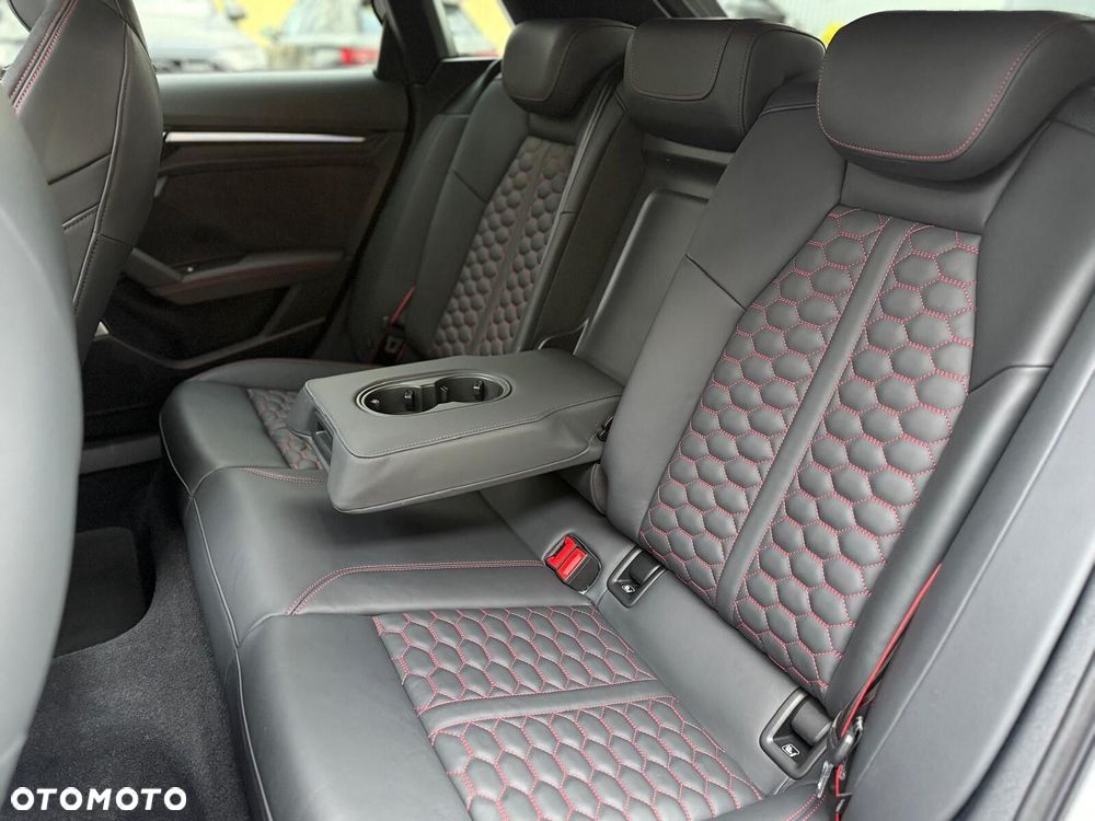 Audi RS3 Sportback - 21