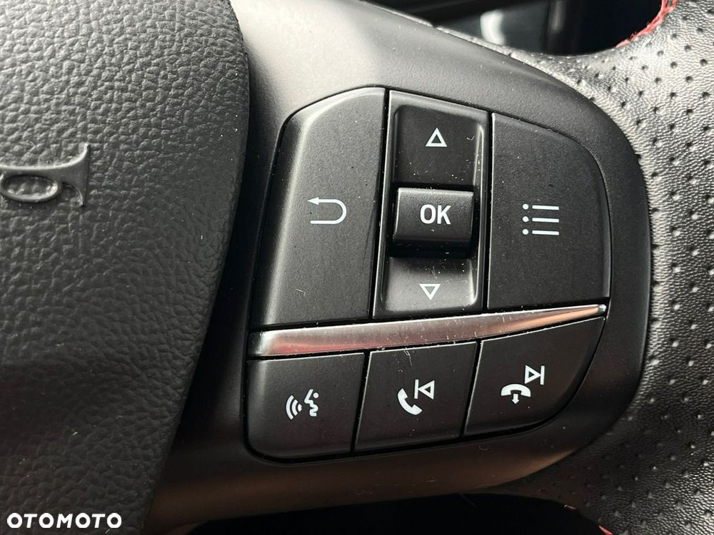 Ford Focus 1.5 EcoBlue Start-Stopp-System ST-LINE - 23