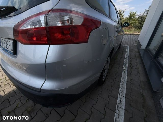 Ford Focus 1.6 TDCi Trend - 4