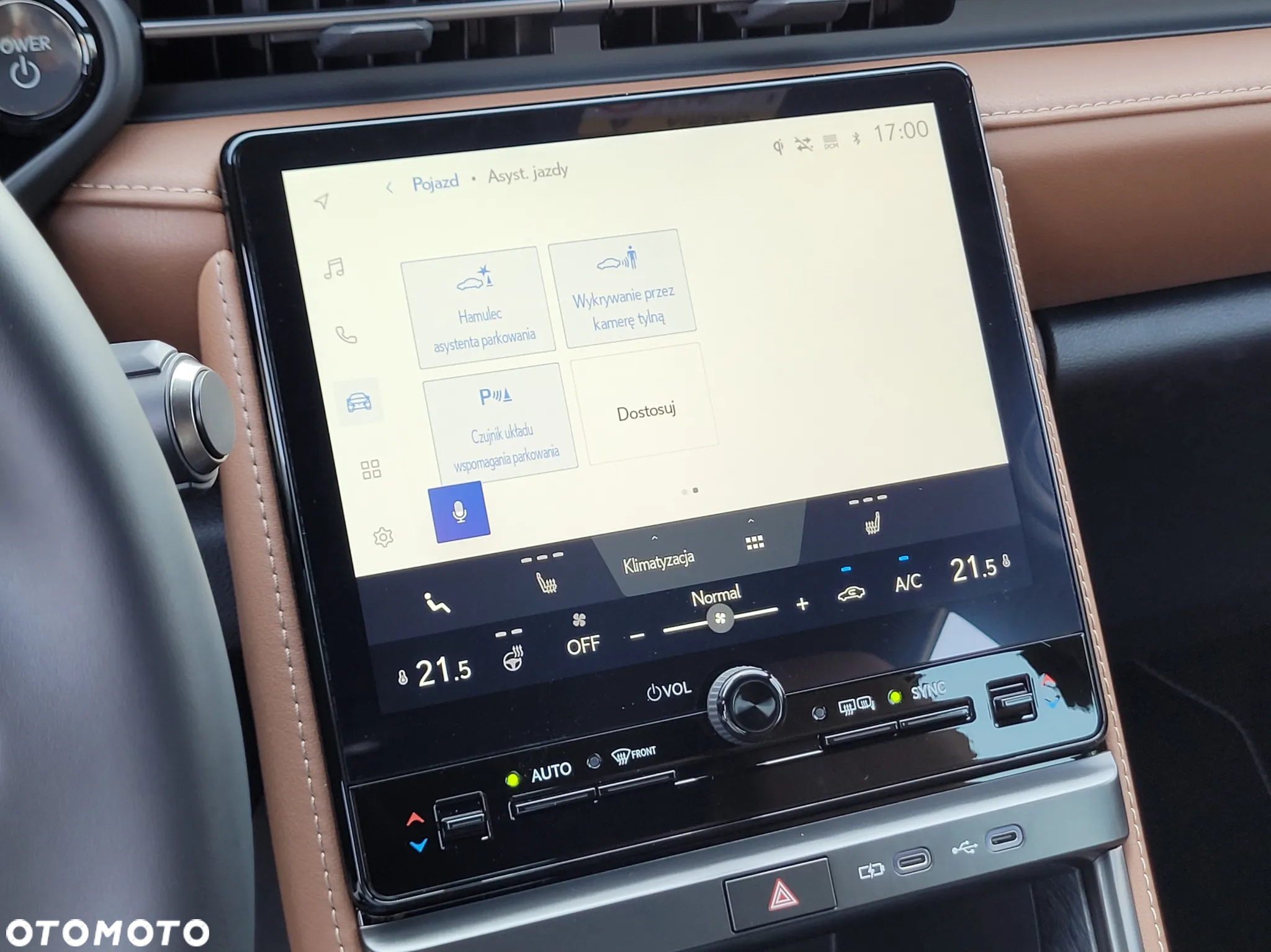 Lexus LBX 1.5 Hybrid Relax AWD - 21