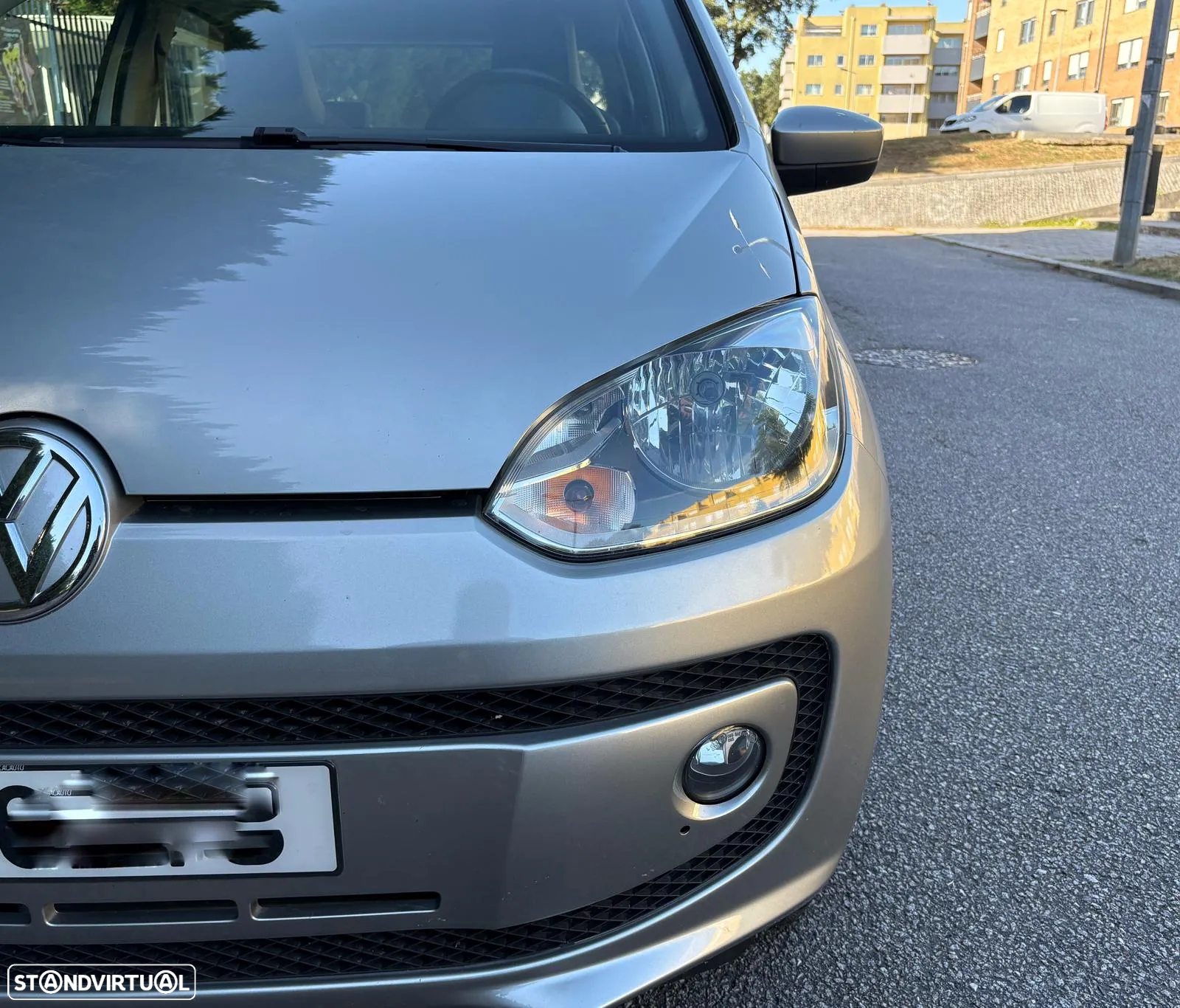 VW Up! 1.0 BlueMotion High - 16