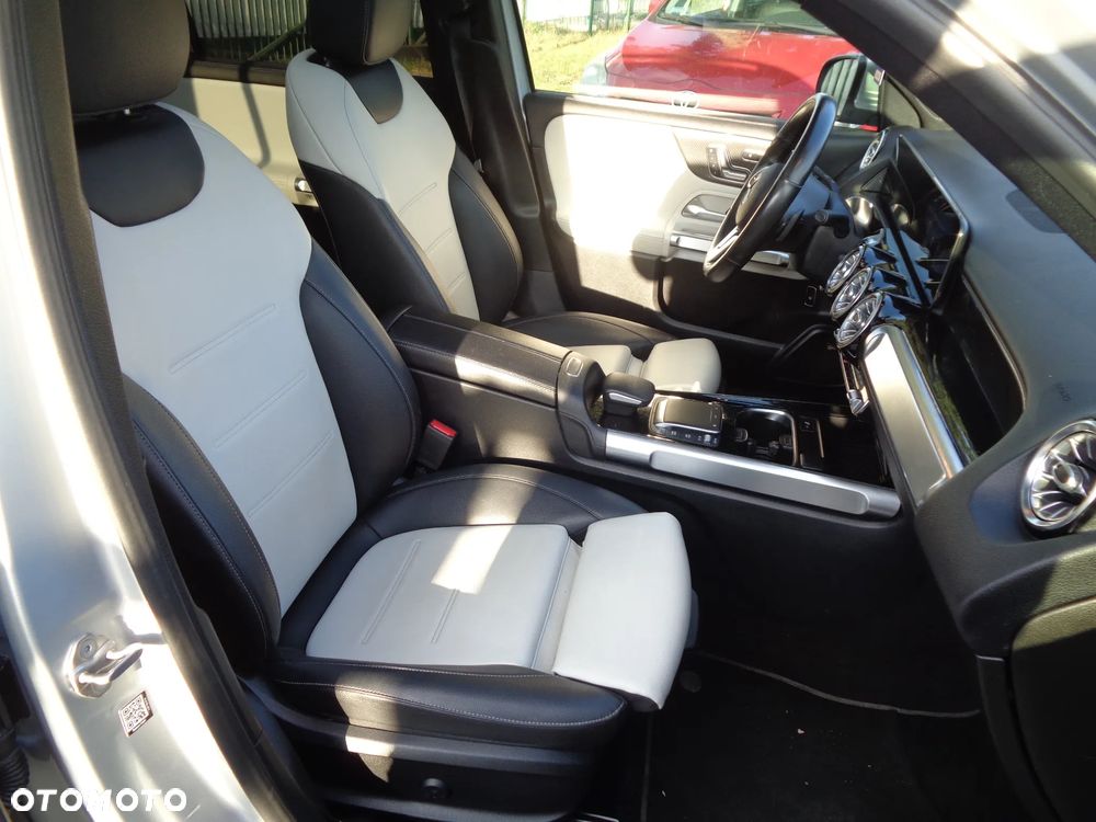 Mercedes-Benz GLB 250 4Matic 8G-DCT Special Edition - 19