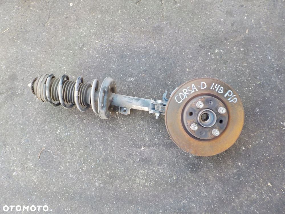 mcperson zwrotnica prawy przód opel corsa d 1,4 16v 2007r - 1