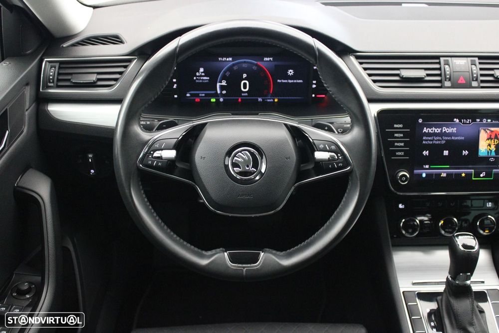 Skoda Superb Break 2.0 TDI Ambition DSG - 10