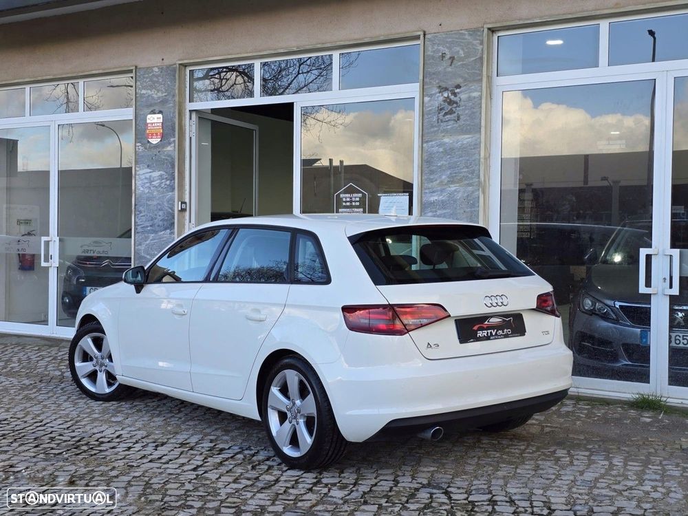 Audi A3 Sportback 1.6 TDI Ambition - 10