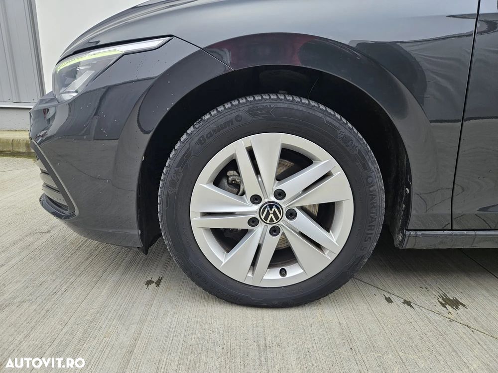 Volkswagen Golf 1.0 eTSI DSG MHEV Life - 2