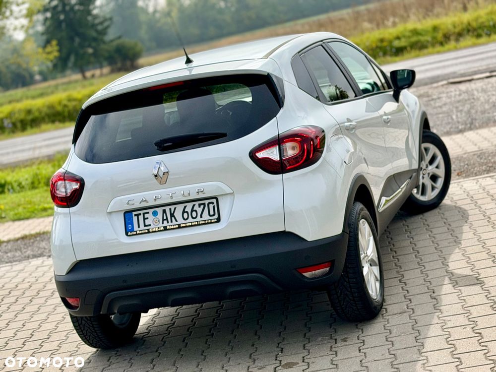 Renault Captur TCe 100 EXPERIENCE - 24