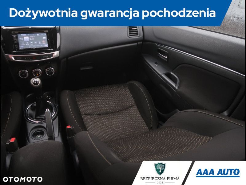 Mitsubishi ASX - 9