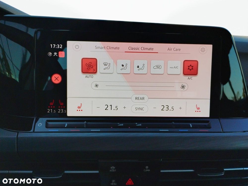 Volkswagen Golf 1.5 eTSI Style DSG - 28