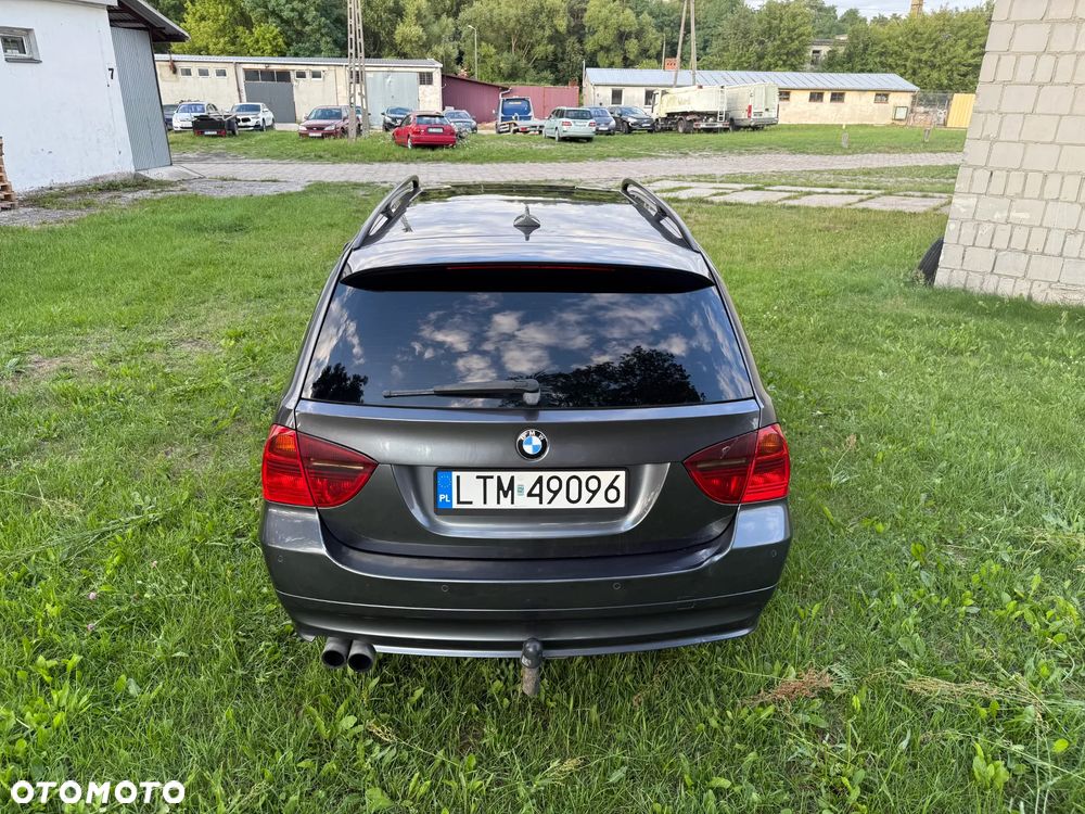 BMW Seria 3 - 11